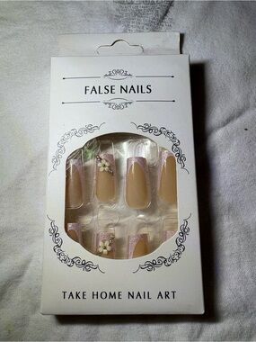 Pink Glitter French Tip Press On Nails w/ Daisy Accent | 24 Pc Set